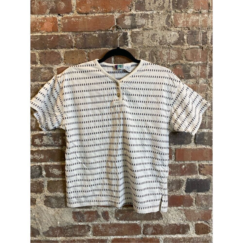 Vintage BOLD SPIRIT White/Black Cotton Blend Henley Tshirt Women’s Size Medium